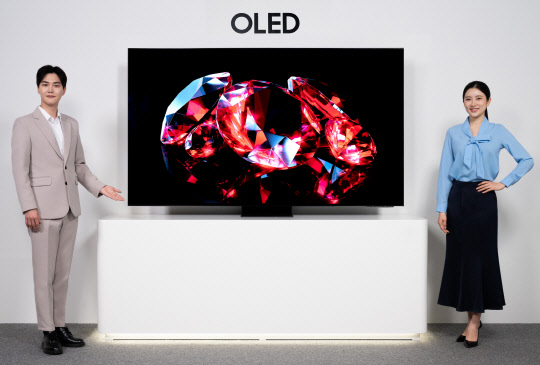 삼성전자가 9일 국내 출시한 2023년형 OLED(유기발광다이오드) TV. 삼성전자 제공